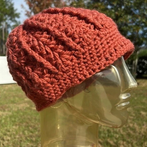 New hand crafted brim hat / slouchy hat - Picture 1 of 10